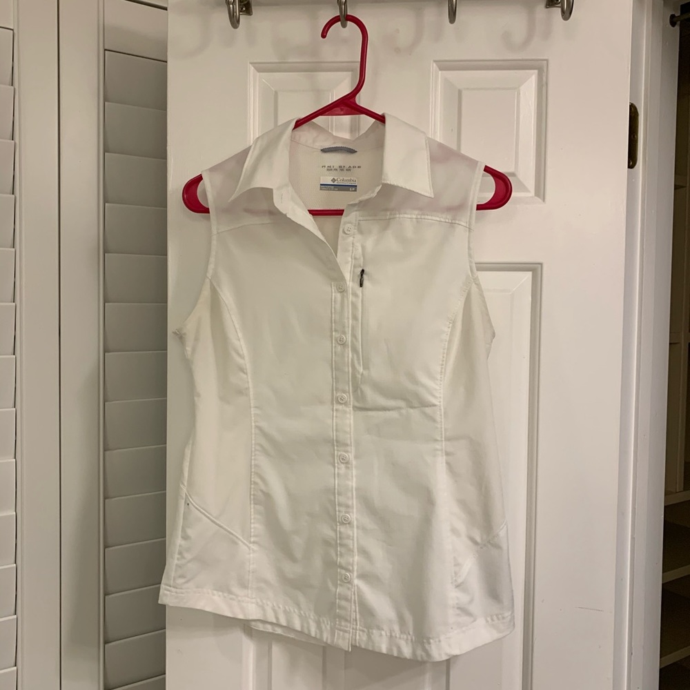 Columbia top
